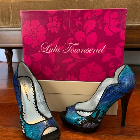 Lulu Townsend Brand NWB Blue Snakeskin shoes - Picture 2 of 7